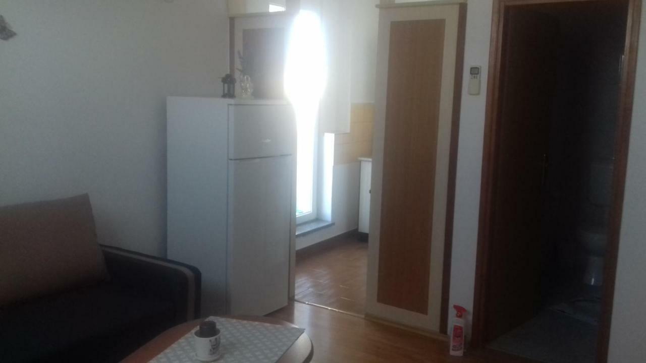 Apartments Katica Pula Exterior photo